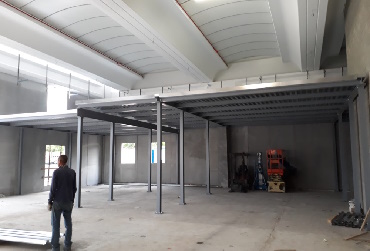 Carpenteria Eurotest - progettiamo e posiamo in opera soppalchi portanti e soppalcati per strutture petrolifere e strutture industriali. Operiamo in tutta la Lombardia: Milano, Bergamo, Brescia, Como, Cremona, Lecco, Lodi, Mantova, Monza e Brianza