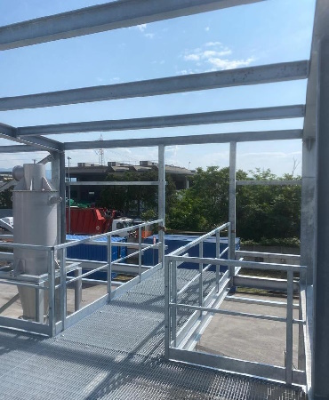 Carpenteria Eurotest - progettiamo e posiamo in opera soppalchi portanti e soppalcati per strutture petrolifere e strutture industriali. Operiamo in tutta la Lombardia: Milano, Bergamo, Brescia, Como, Cremona, Lecco, Lodi, Mantova, Monza e Brianza