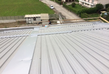 Carpenteria Eurotest - progettiamo e posiamo in opera tetti, tettoie e coperture di qualsiasi genere civile e industriale. Operiamo in tutta la Lombardia: Milano, Bergamo, Brescia, Como, Cremona, Lecco, Lodi, Mantova, Monza e Brianza
